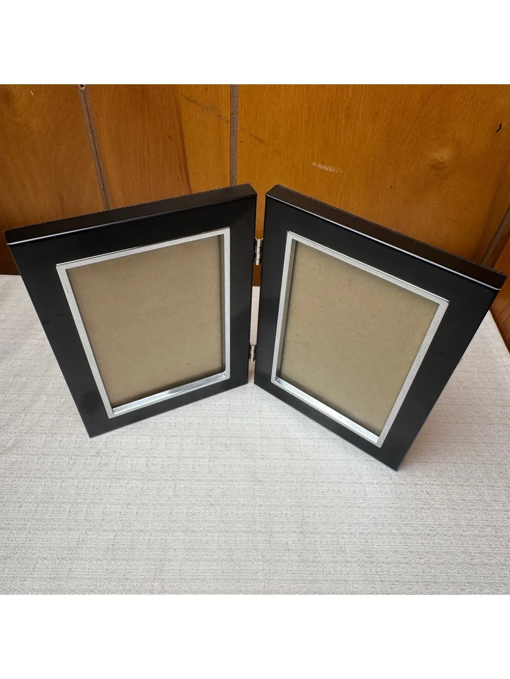 Black Hinged Double 4x6 Picture Frame Silver Trim Folding Photo Frame